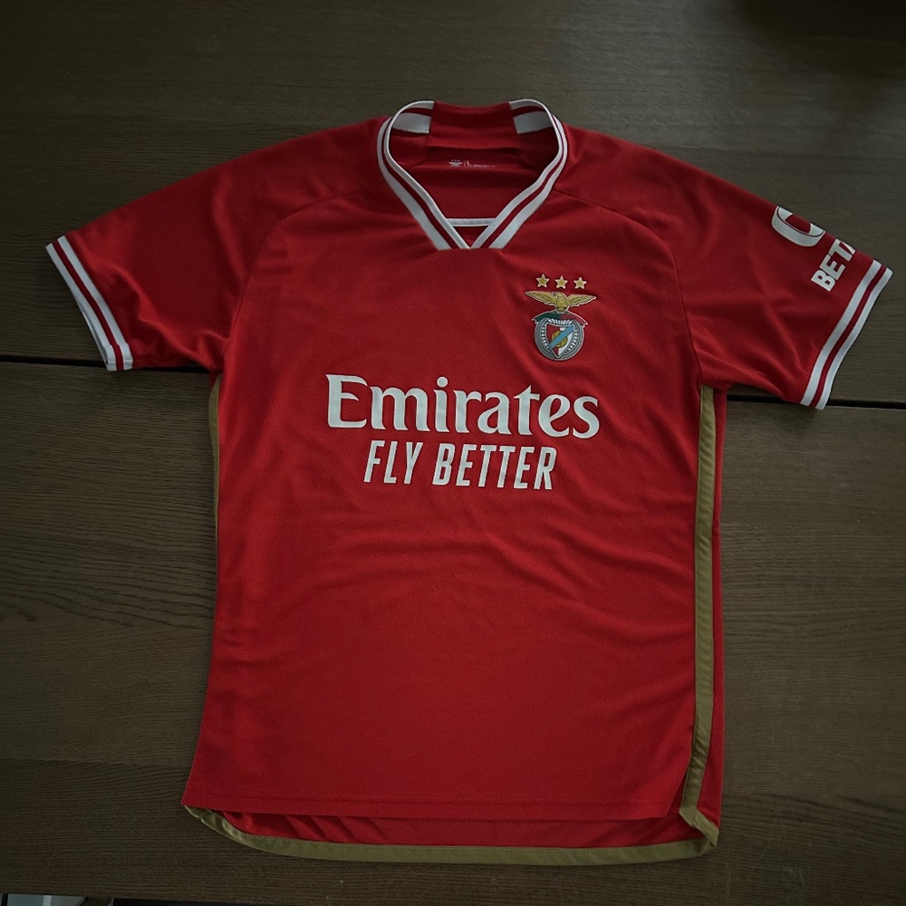 S.L. Benfica Jersey - Men's Large